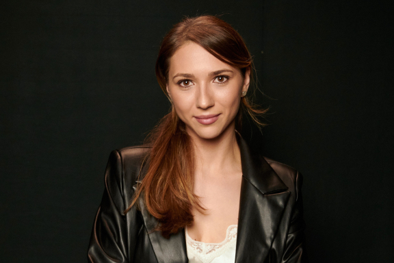 &Ncy;&acy;&dcy;&yacy; &Dcy;&zhcy;&acy;&bcy;&rcy;&acy;&icy;&lcy;&ocy;&vcy;&acy;&period; Stand Up &Rcy;&ocy;&scy;&tcy;&ocy;&vcy;-&ncy;&acy;-&Dcy;&ocy;&ncy;&ucy;