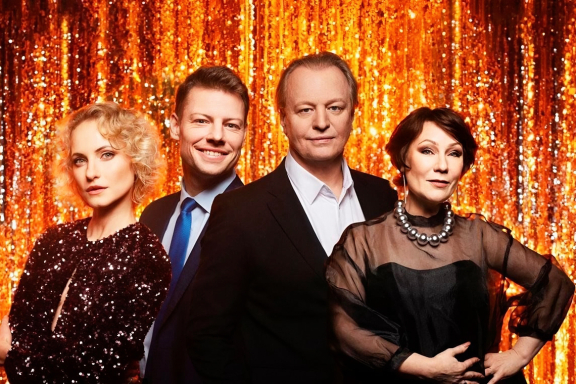 &Lcy;&yucy;&bcy;&ocy;&vcy;&softcy; &vcy; &kcy;&vcy;&acy;&dcy;&rcy;&acy;&tcy;&iecy;